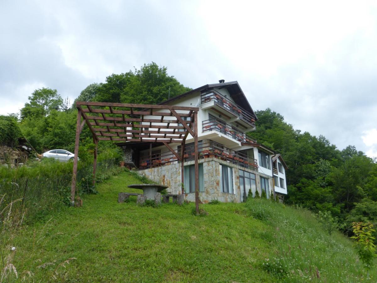 Karadzhovata Kashta Hotel Zlatograd Exterior photo